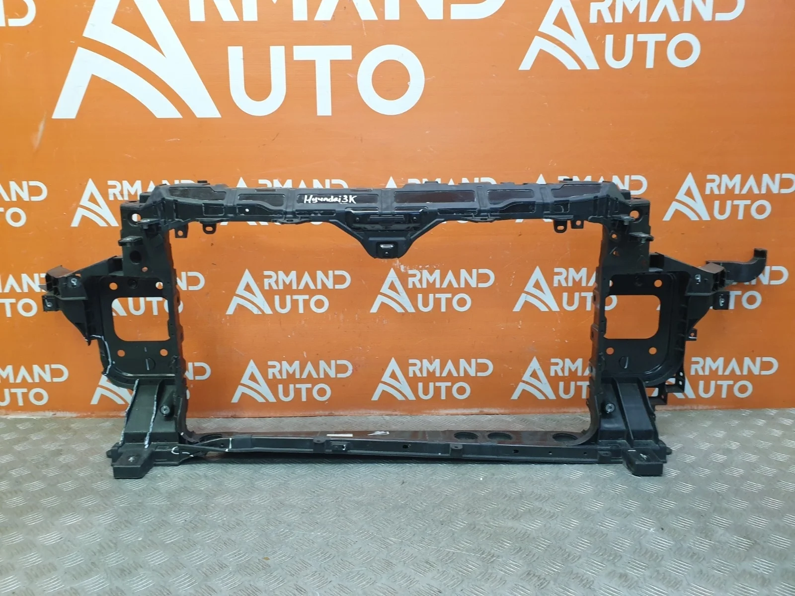 Панель передняя (суппорт радиатора) Hyundai Sonata 2019-нв 8 DN8