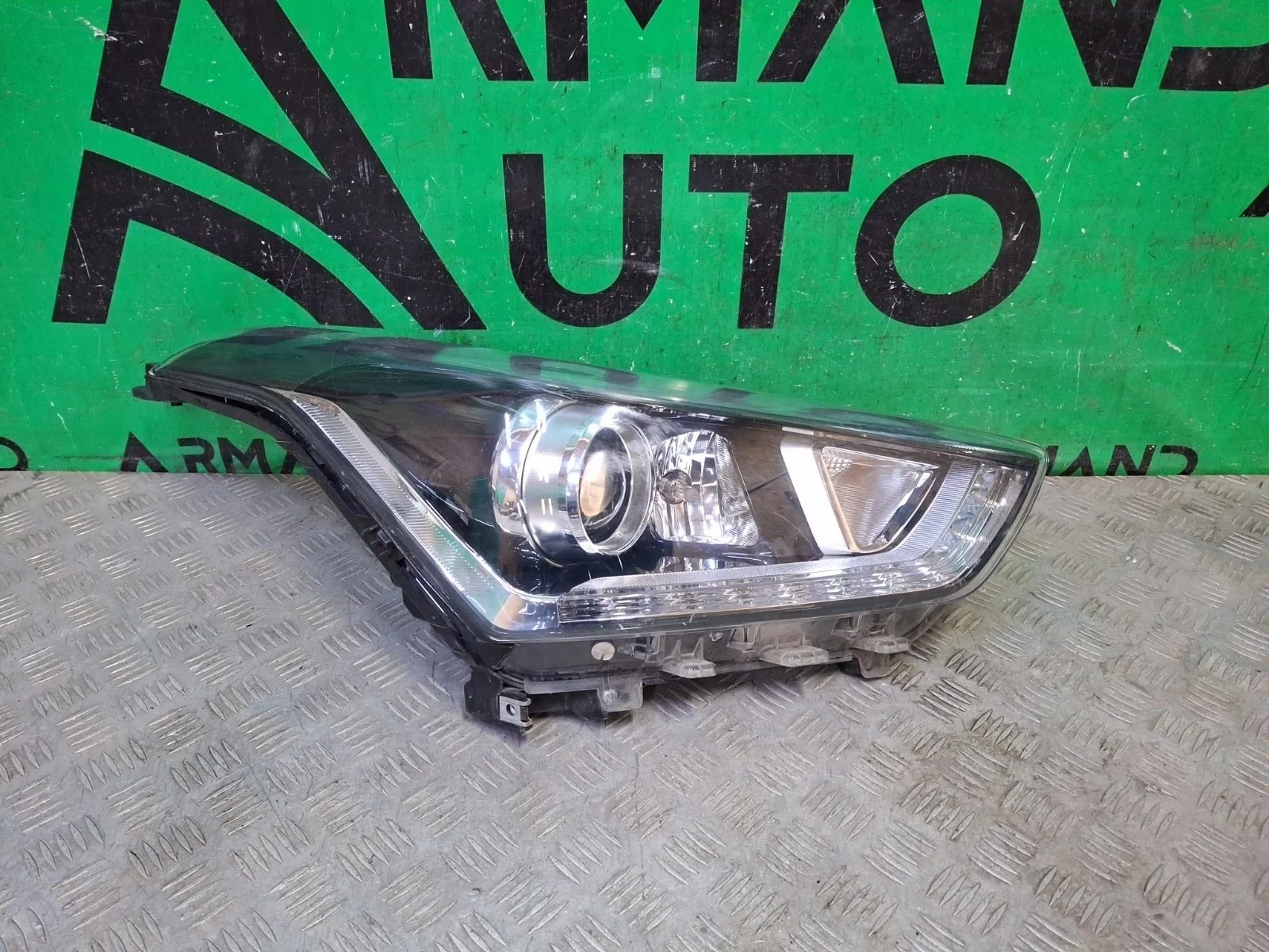 Фара Hyundai Creta 2016-2021