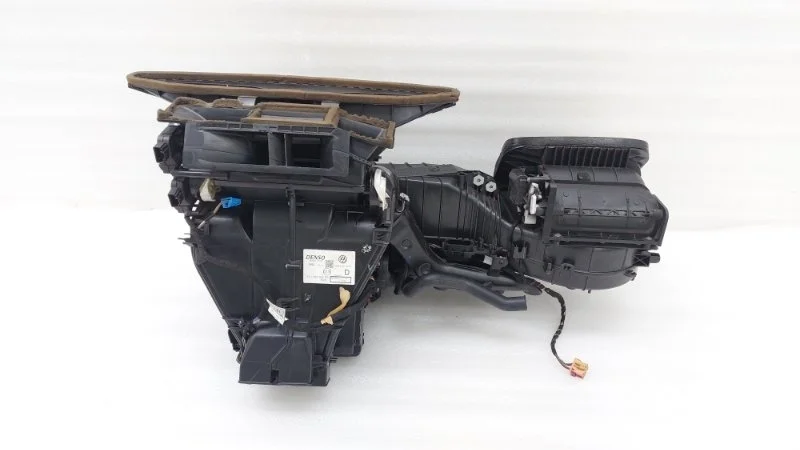 Корпус отопителя Volkswagen Passat CC 2013 358