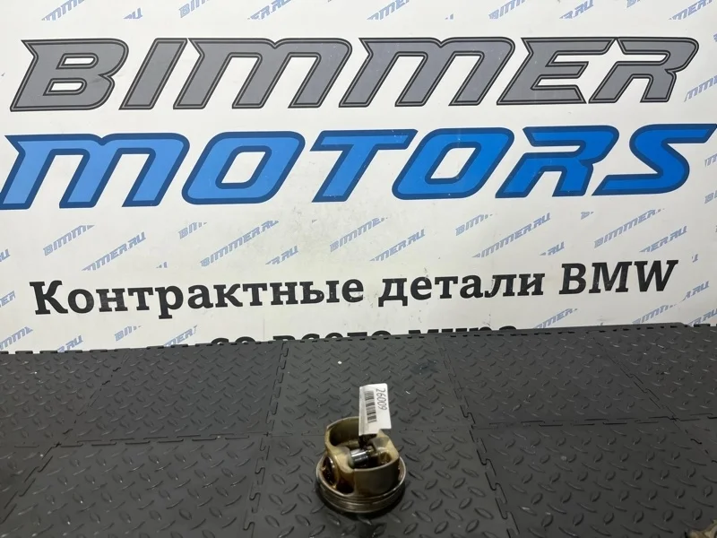 Поршень BMW X5 11257613626 E70 N63B44A