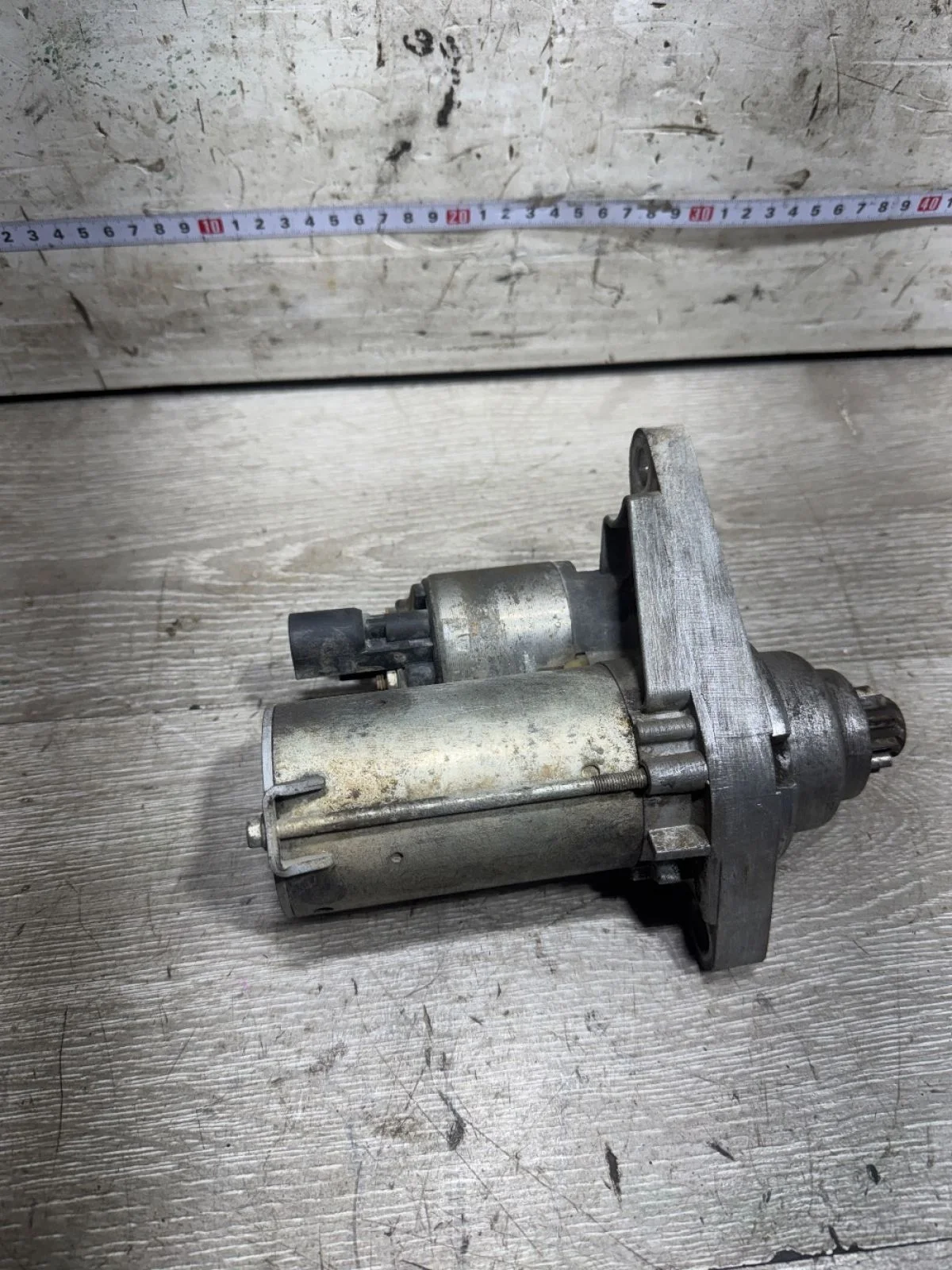 Стартер Volkswagen Golf Mk5 (2003—2009)