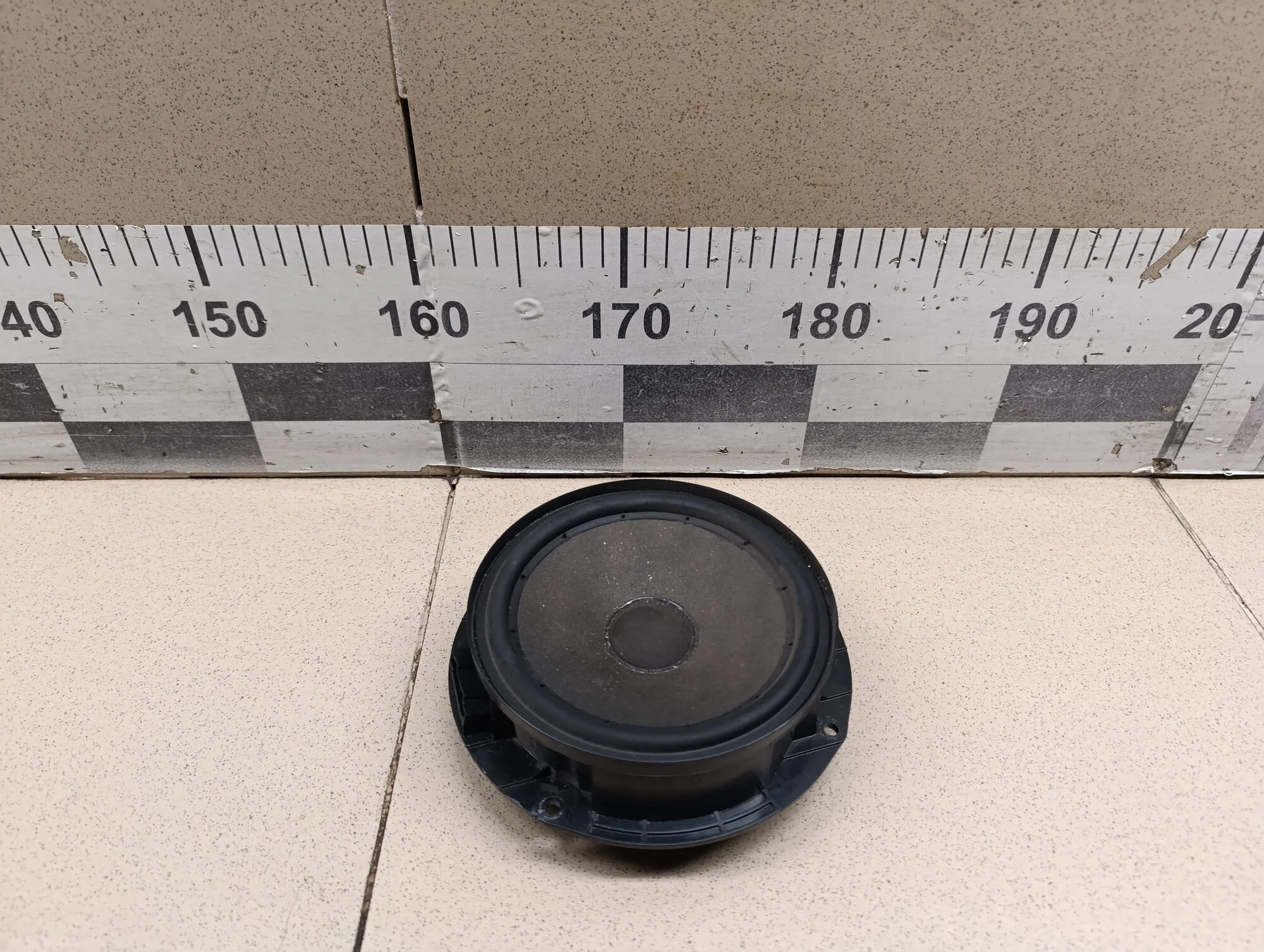 Динамик Fabia 2007-2015