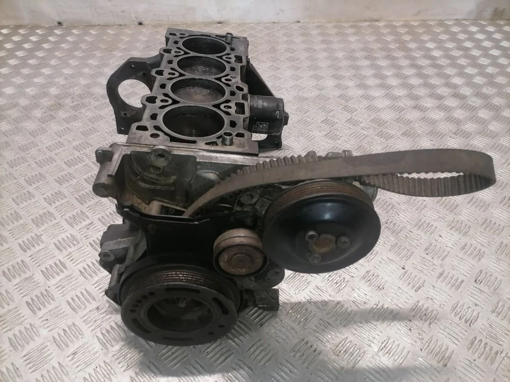 Блок цилиндров  Z16XEP