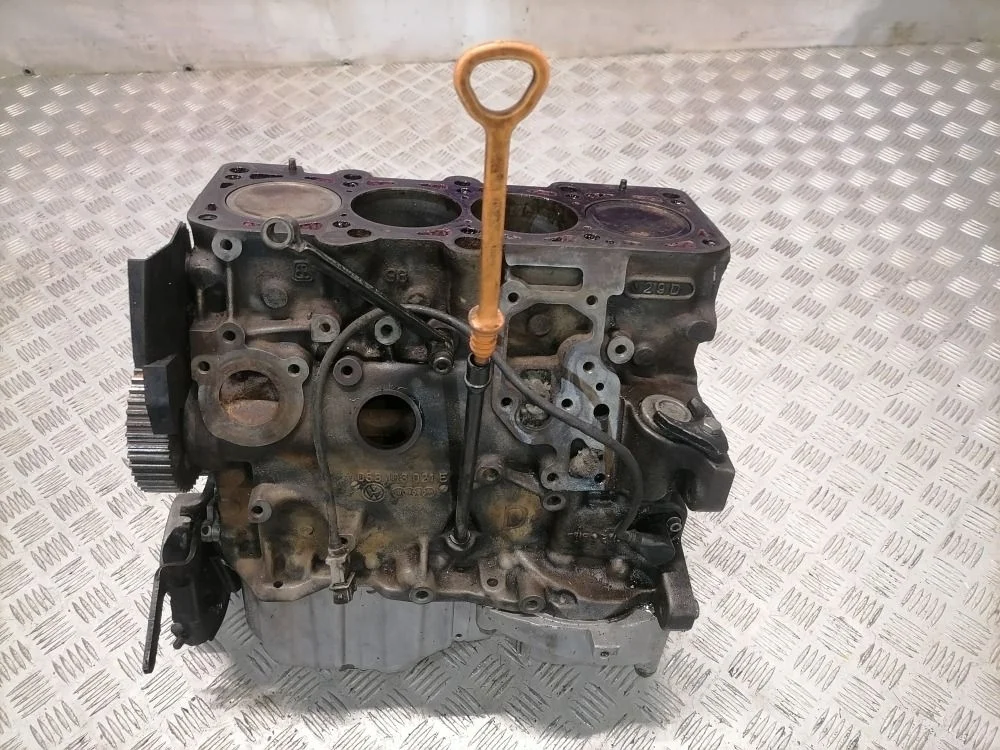 Блок двигателя AEB