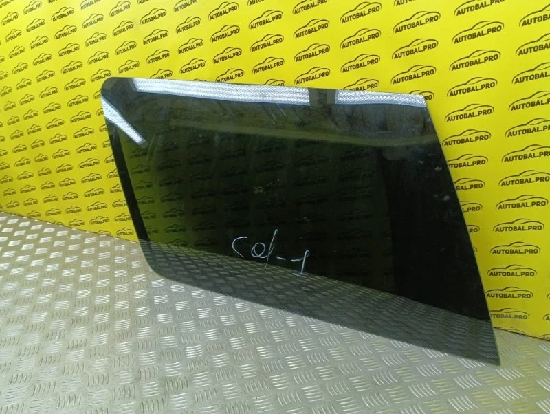 Стекло кузовное боковое левое Cadillac Escalade (2006-2014) 2008 25810433 ВНЕДОРОЖНИК 6.2 I L92