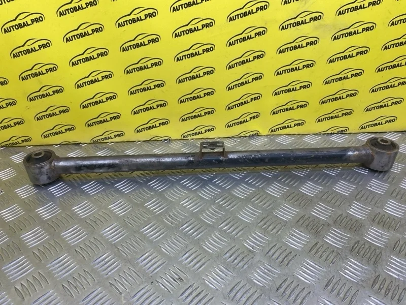 Рычаг задний Toyota Land Cruiser Prado 150 (2009-2023) 2015 4872035061