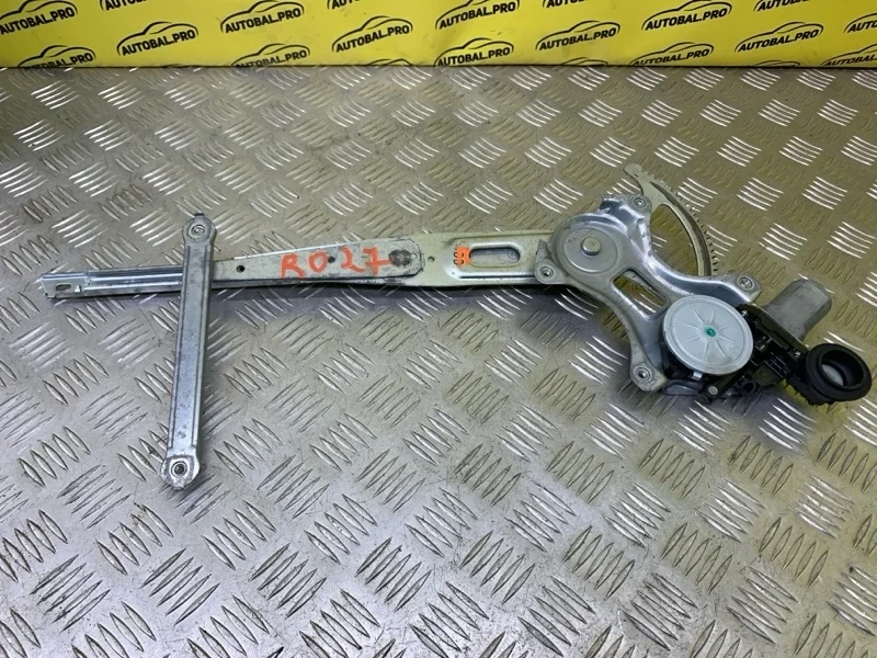 Стеклоподъемник электр. передний левый Toyota Rav 4 (Ca40) (2012-2019) 2013 6980230280 2.0 D 1ADFTV