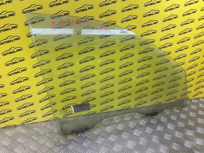 Стекло двери передней правой Mitsubishi L200 (2006-2015) 2009 MN117598 2.5 D 4D56