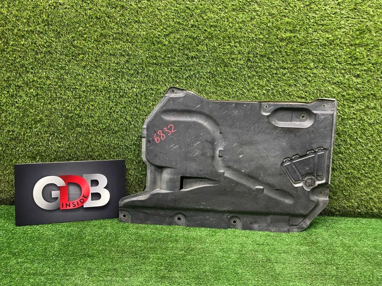 Защита двигателя BMW X1 23.02.2012 51757164155 E84 N20B20A