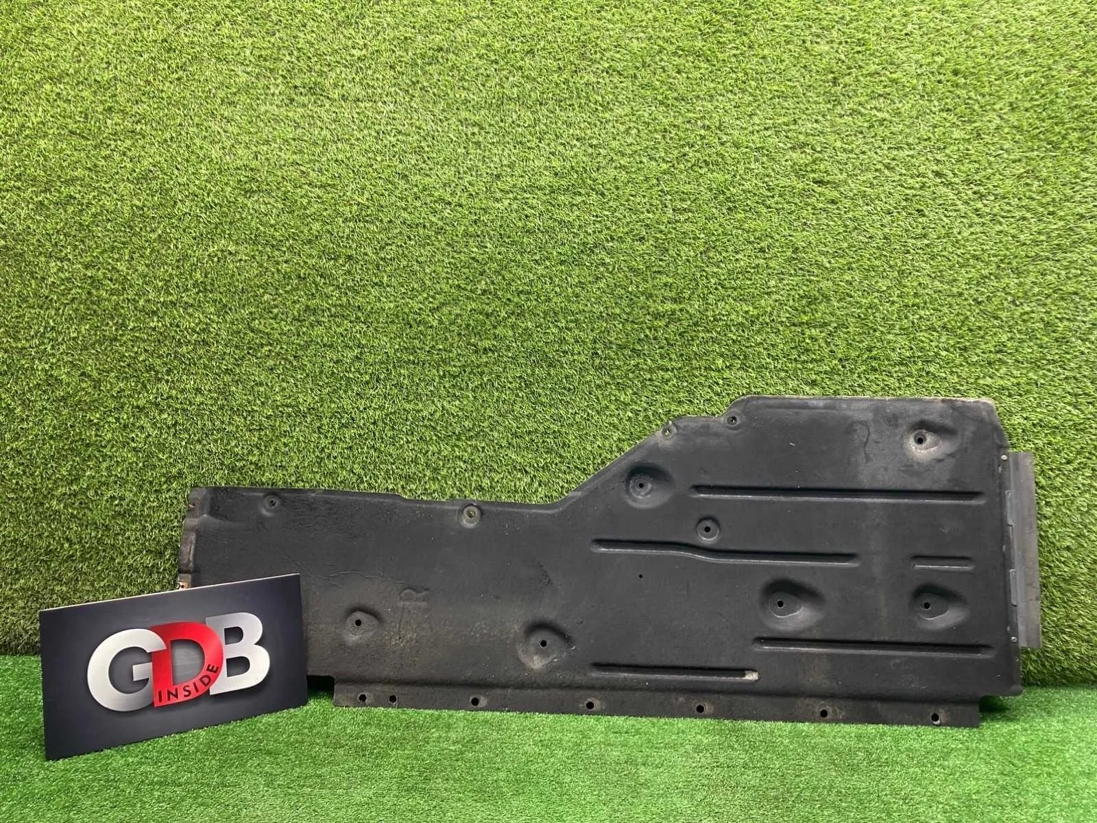 Защита днища BMW X1 23.02.2012 51757059392 E84 N20B20A, задняя правая