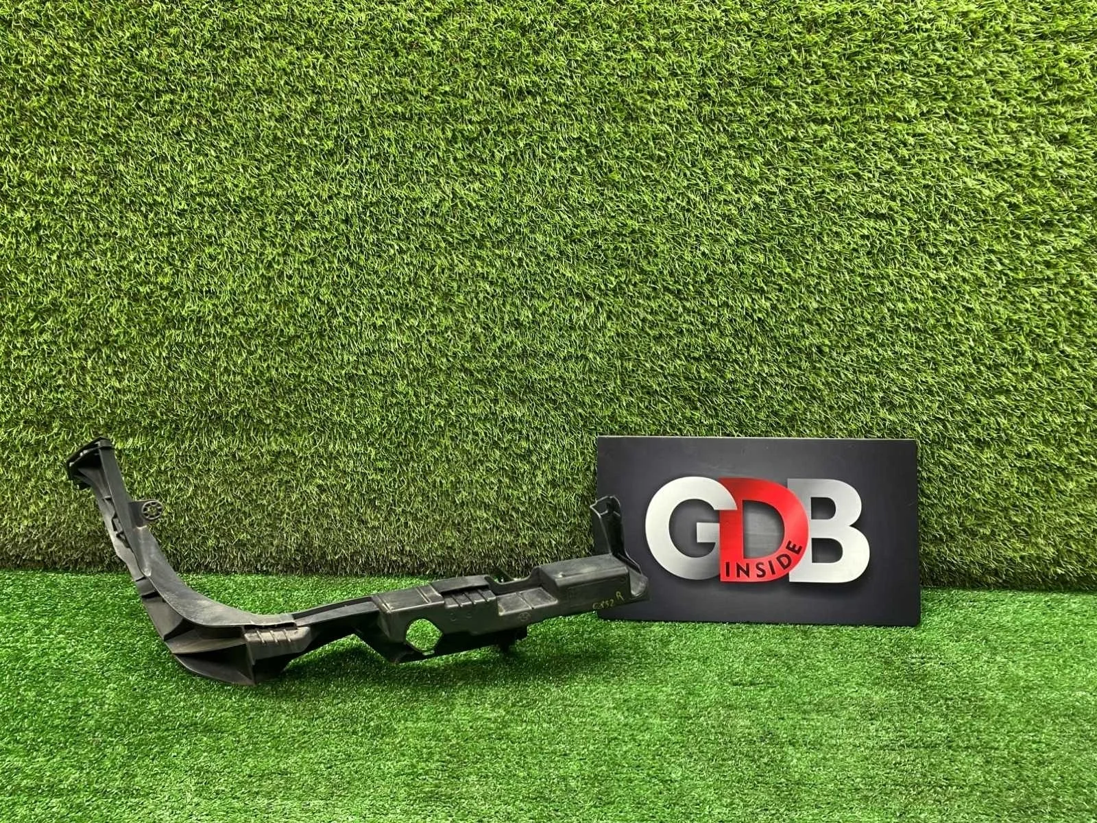 Кронштейн фары BMW X1 23.02.2012 51642990180 E84 N20B20A, передний правый