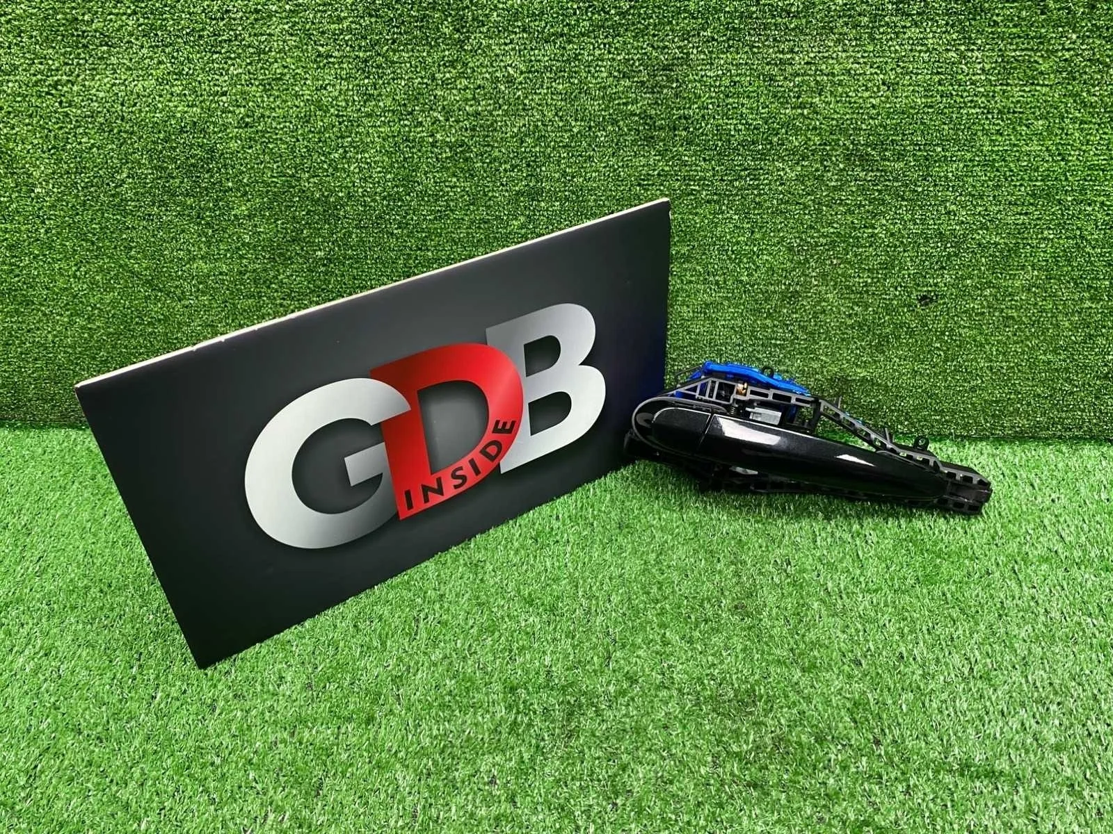 Ручка двери внешняя BMW 1 series 22.06.2015 51217242567 F20 N13B16A, задняя левая