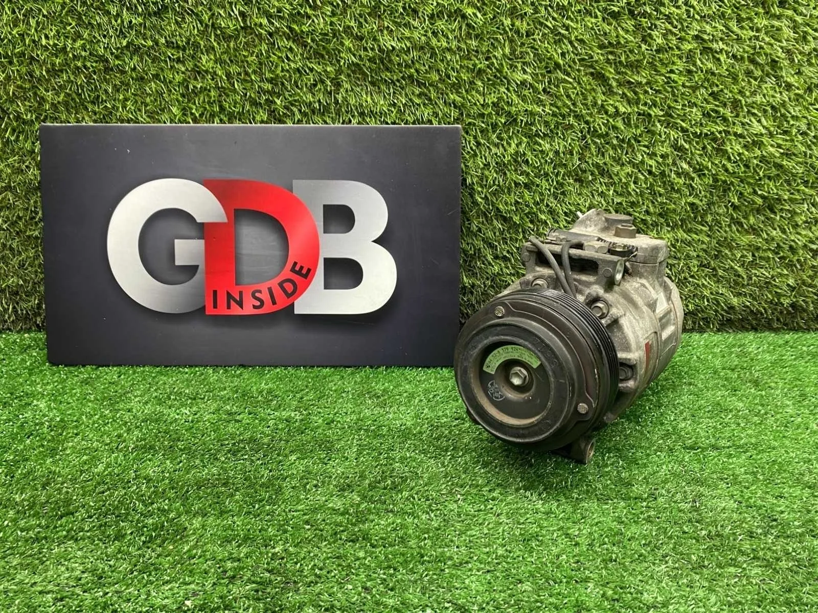 Компрессор кондиционера BMW 5 series 05.11.1999 64528379924 E39 M52B28TU