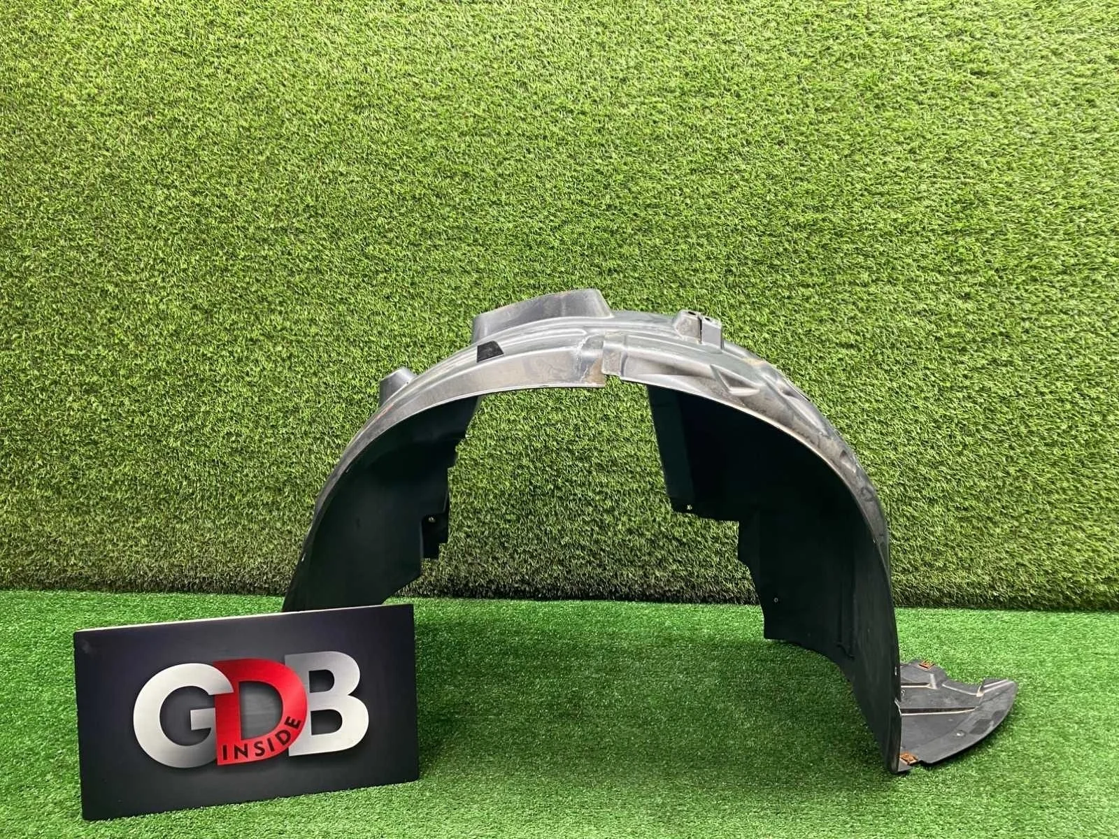 Подкрылок BMW X1 23.02.2012 51717290160 E84 N20B20A, передний правый