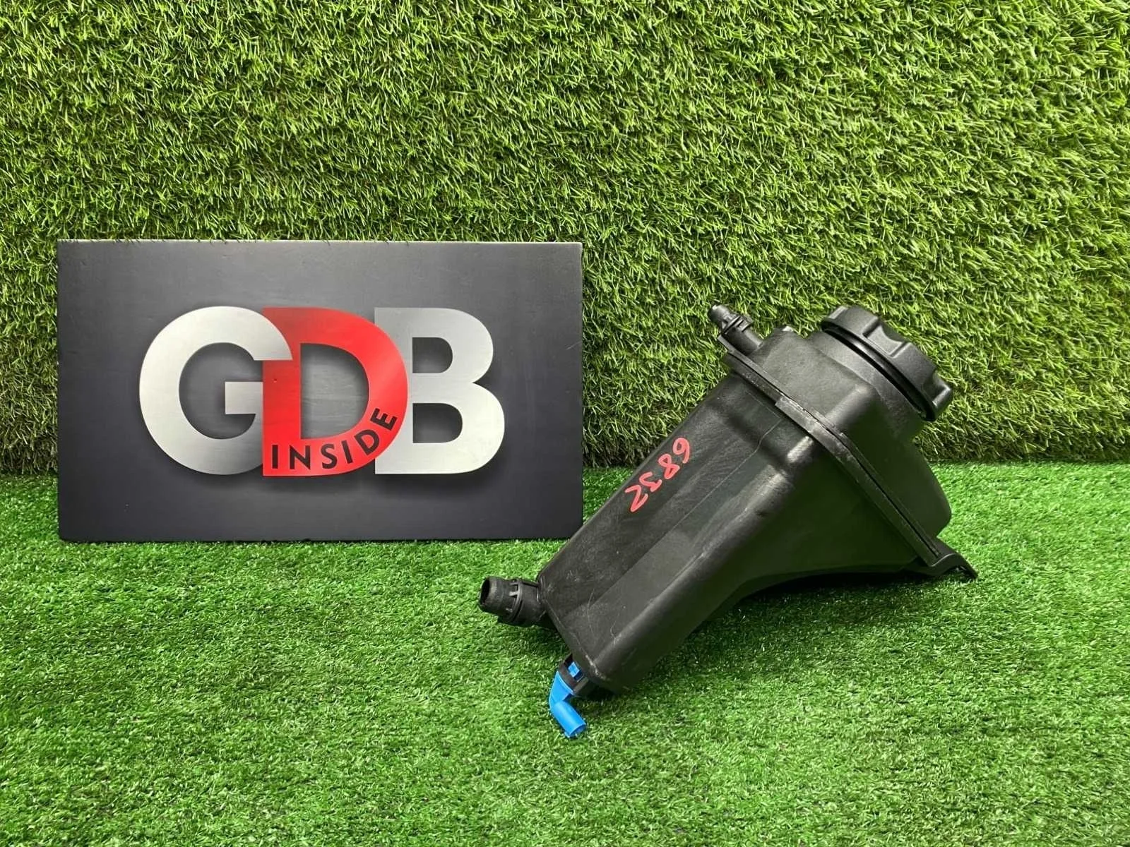 Бачок расширительный BMW X1 23.02.2012 17137640514 E84 N20B20A