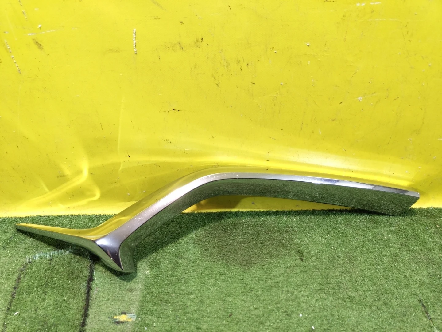 Молдинг решетки радиатора  Mazda CX-5 KF 2017 KB8A507K1 27981