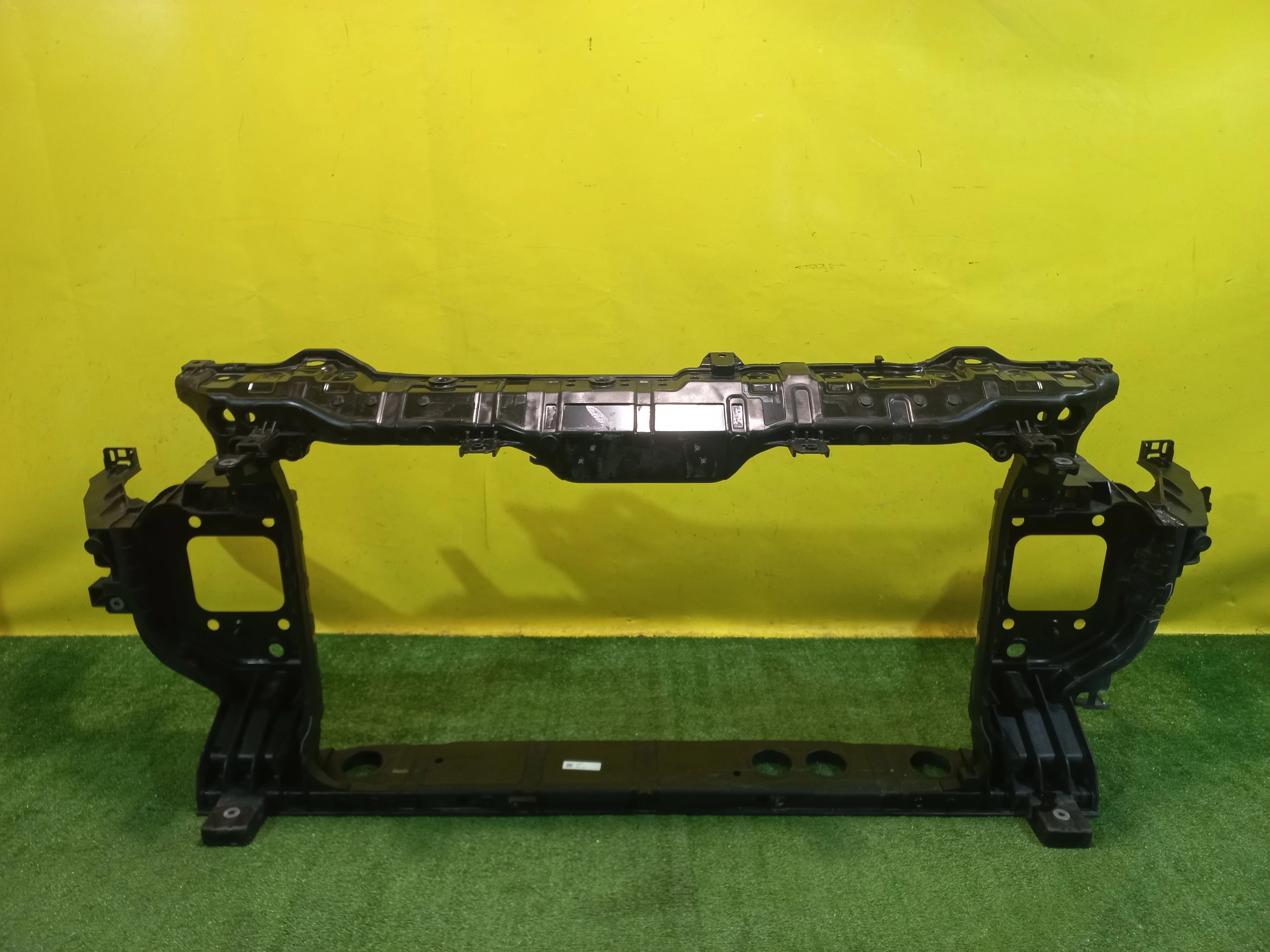 Панель передняя  Kia K5 2019 64101L2000 34079