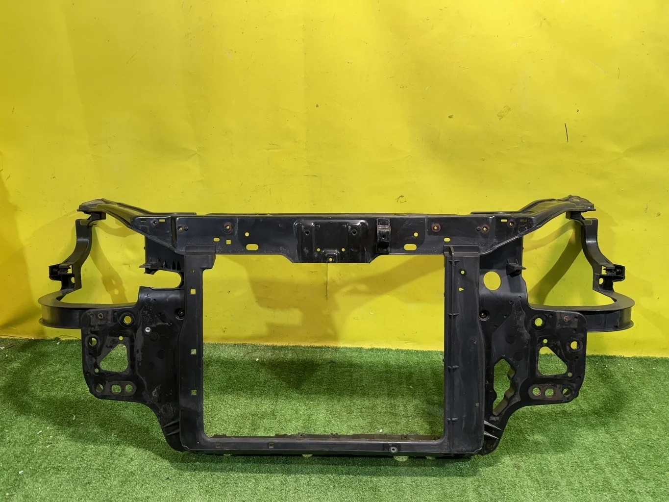 Панель передняя  Hyundai Getz 2002 641011C550 41416