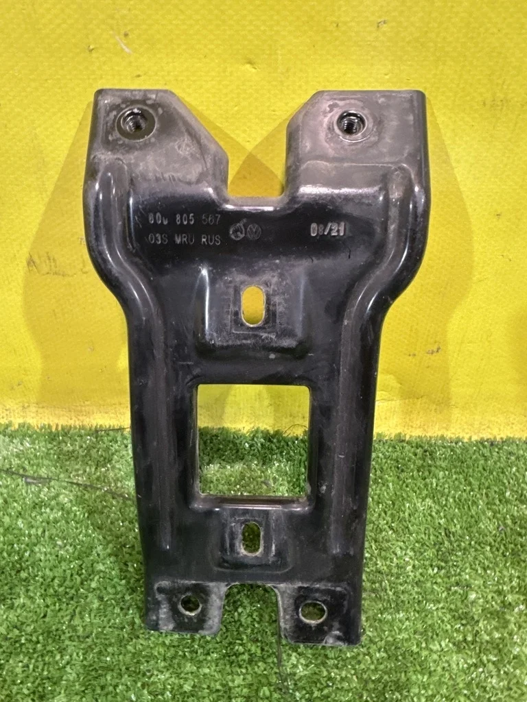 Кронштейн замка капота  Volkswagen  Polo (Sed Rus) 2020 60U805567 41458