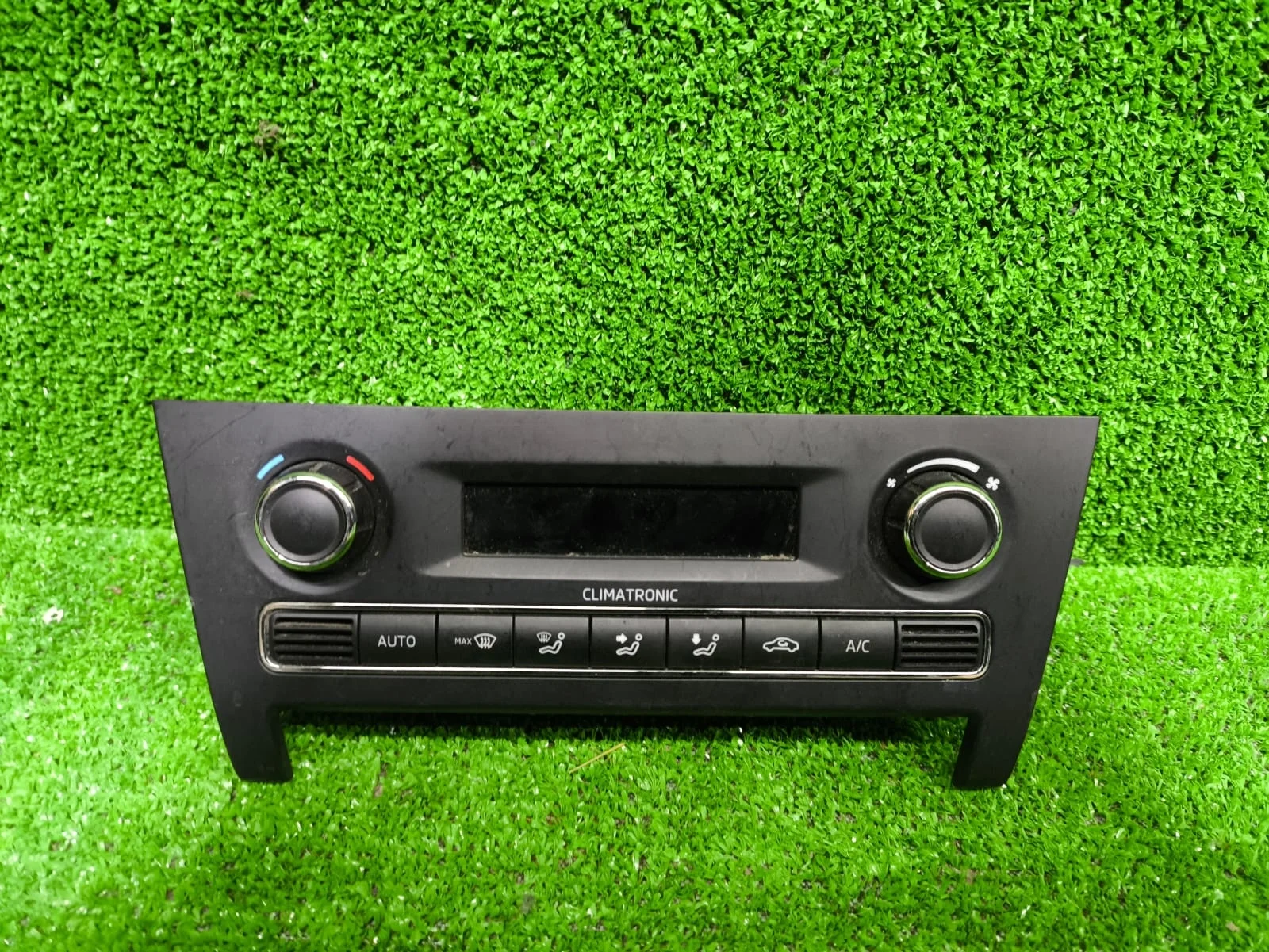 Блок управления климат контролем отопителем SKODA RAPID 2013- б/у RAPID(2013-