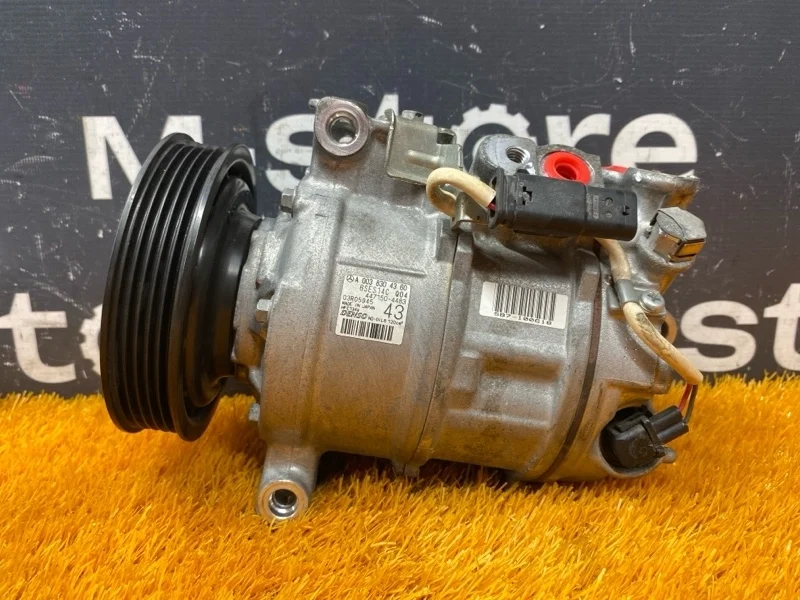 Компрессор кондиционера Mercedes-Benz Gla-Class 2014 A0038304360 X156 270.920