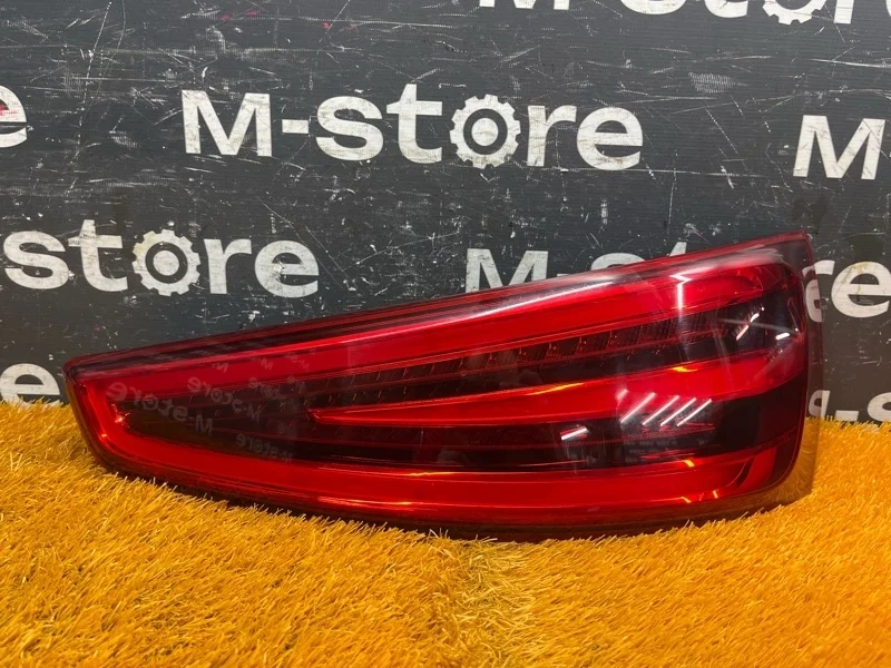 Фонарь задний Audi Q3 2012 8U0945094A 8U CPS, правый