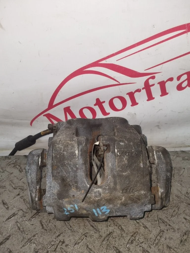 Суппорт тормозной Mercedes-Benz R-Class A1644202383 W251, передний левый