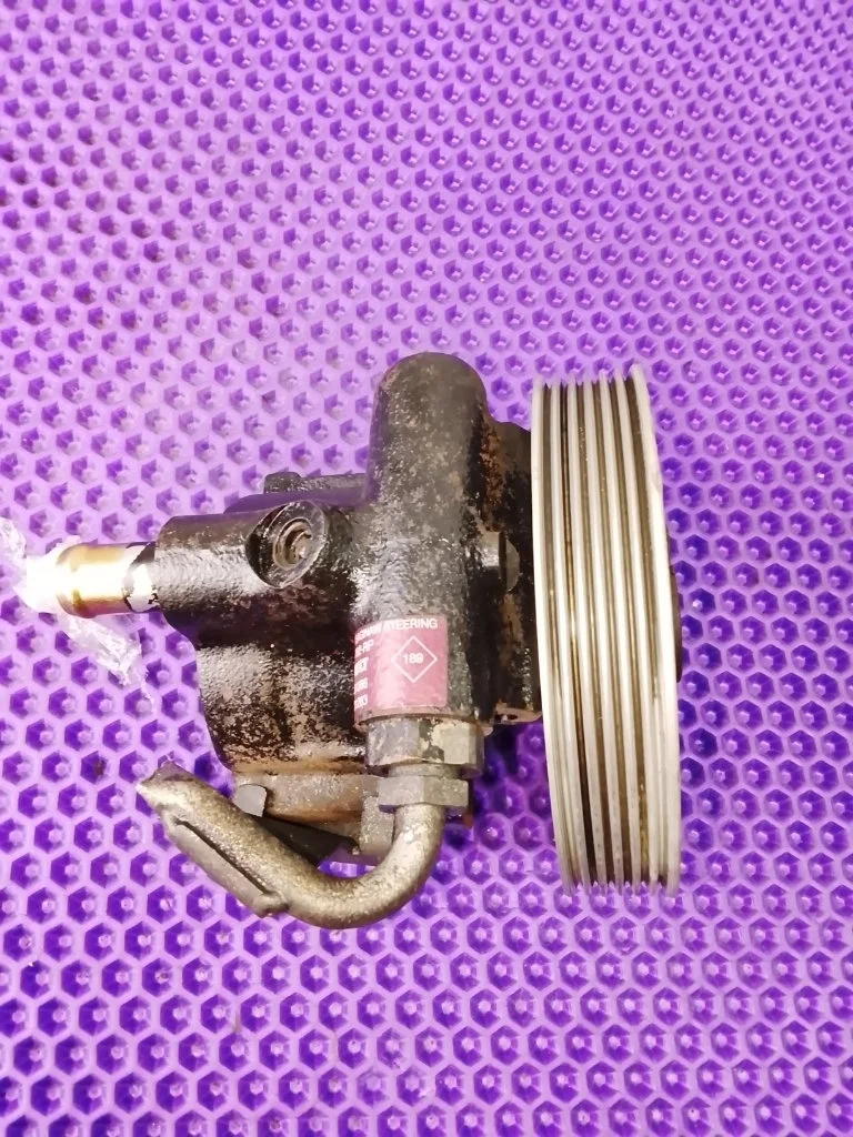 Насос гидроусилителя руля Renault Kangoo 7700431286 1 1.4 8V K7J