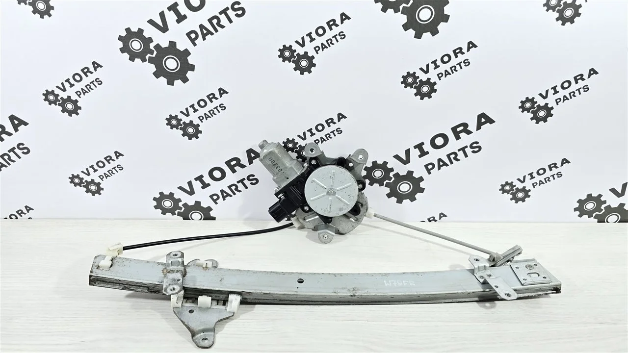 Стеклоподъемник Mitsubishi Lancer 9 2007 MR991322 CS3W 4G18, передний правый