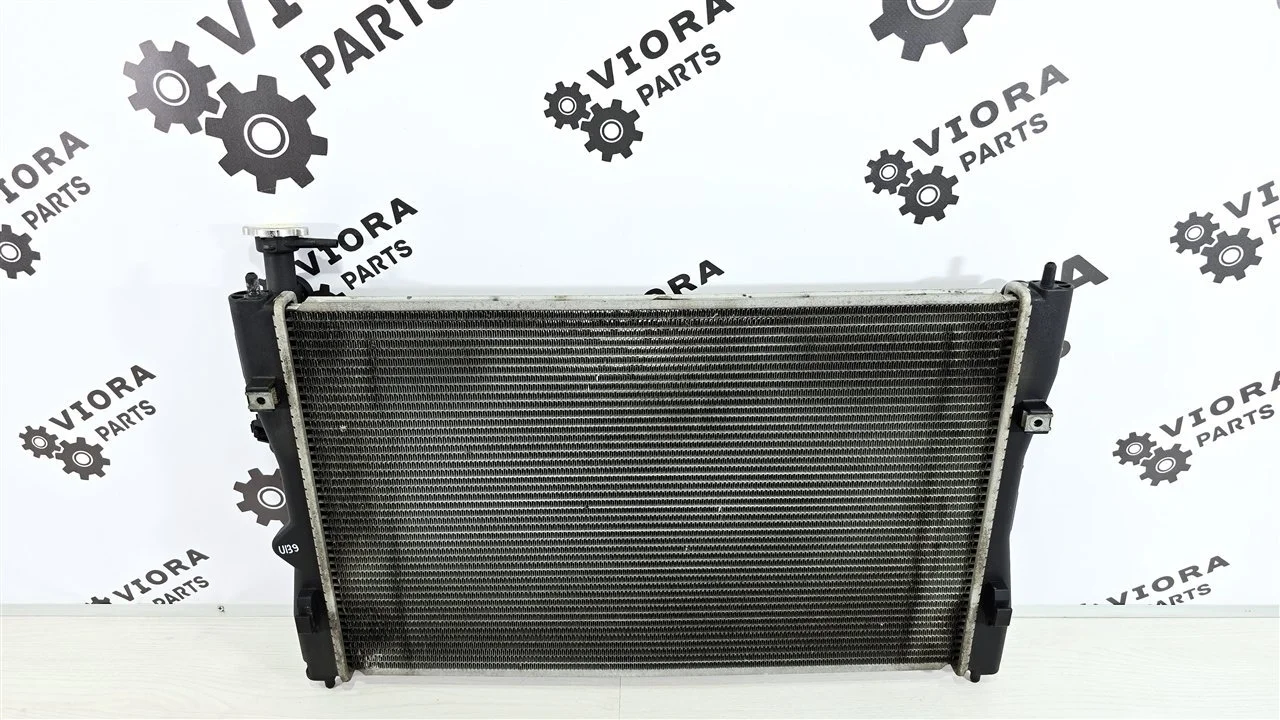 Радиатор охлаждения двигателя Mitsubishi Colt 2007 MN130393 Z34A 4A90