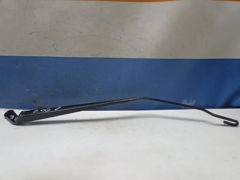 Поводок дворника Peugeot 6429R9, правый