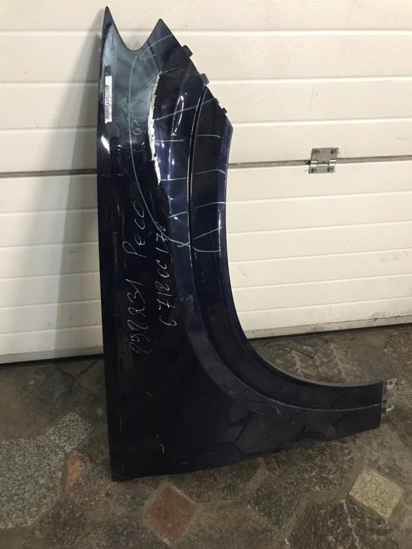 Крыло Mercedes GLE A1678802400 W167, переднее правое