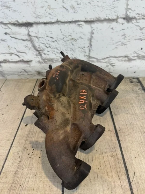 Коллектор выпускной Skoda Octavia 2009 A5