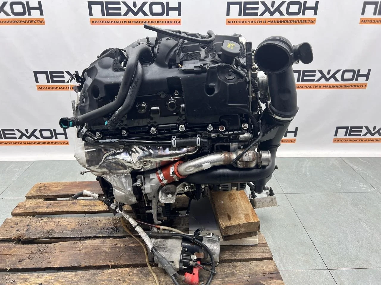 Двигатель LAND ROVER Range Rover 2016 LR071017 L405 4.4 448DT