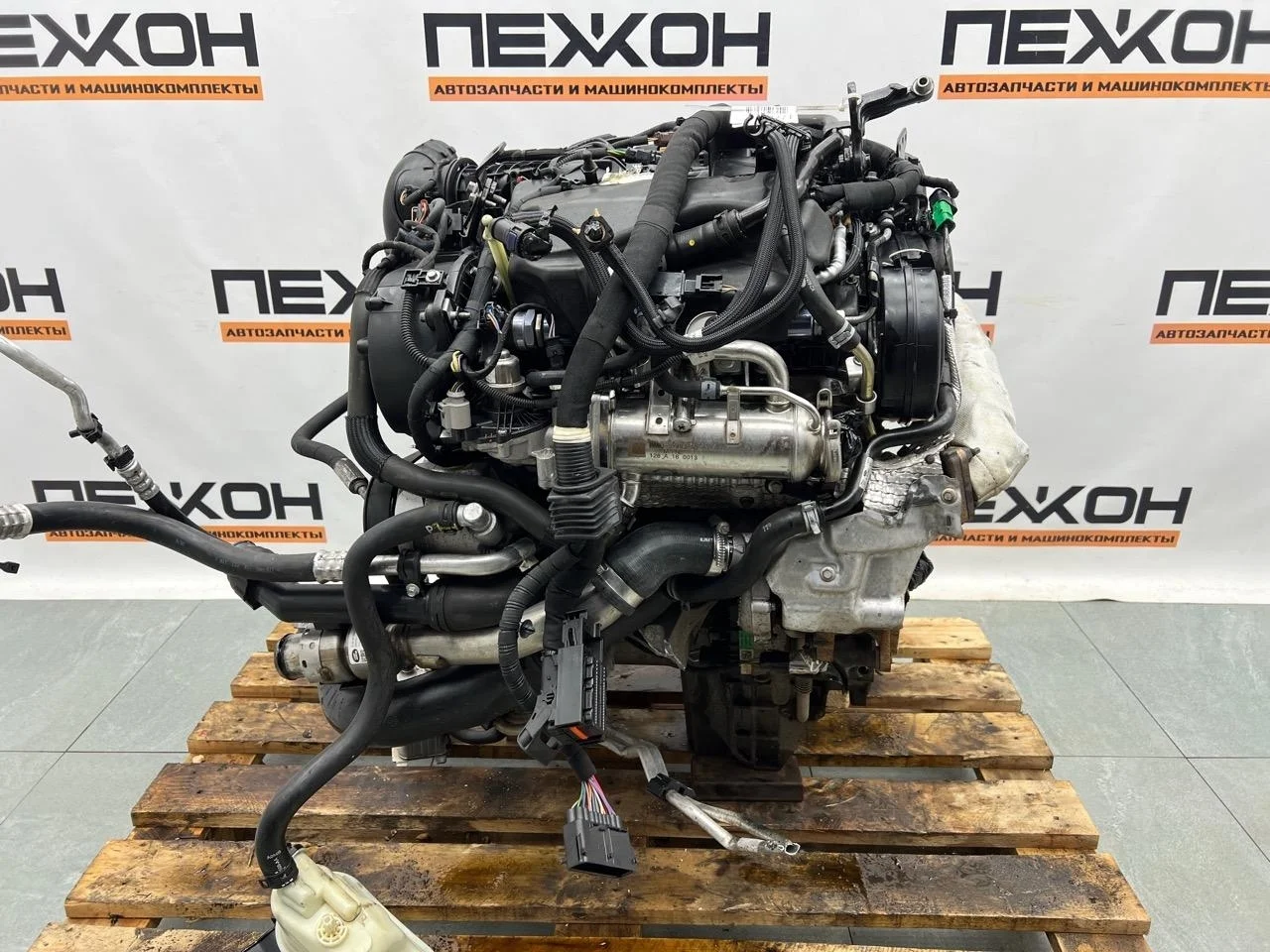 Двигатель LAND ROVER Range Rover Sport 2016 LR106166 L494 3.0 306DT