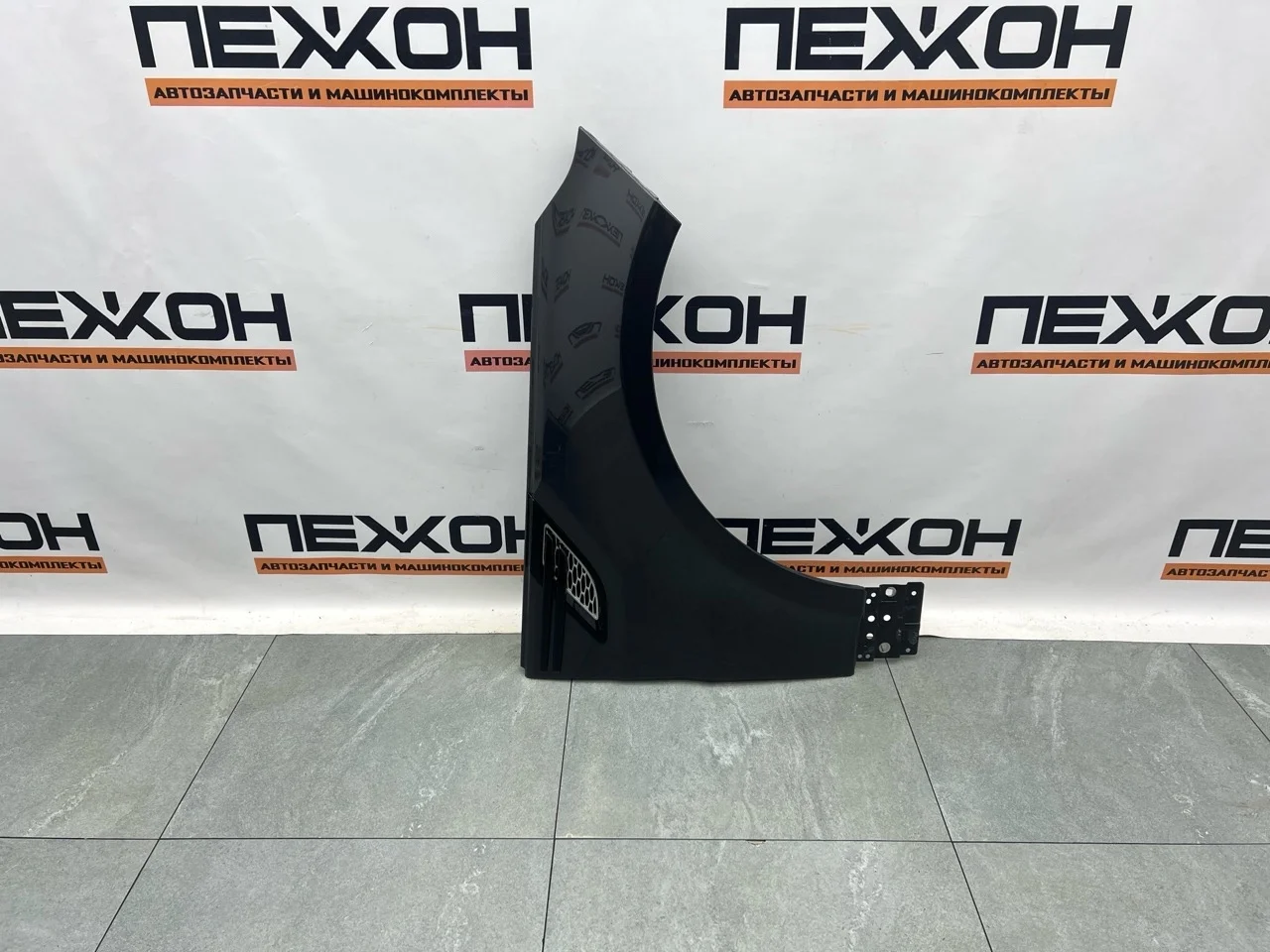 Крыло LAND ROVER Range Rover Sport 2016 LR061823 L494 3.0 306DT, переднее правое