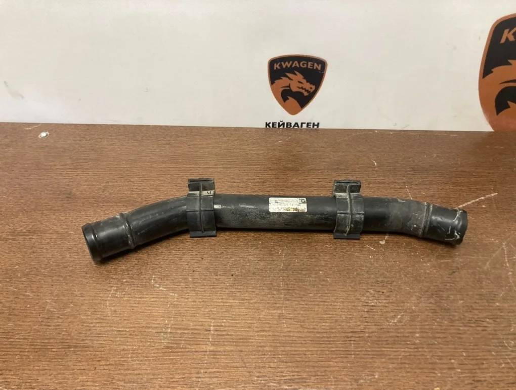 Патрубок системы охлаждения Porsche Boxster 2004 986