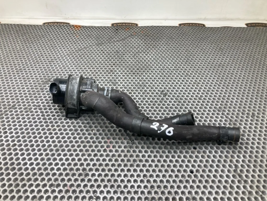 Помпа дополнительная Volkswagen Tiguan 2009 5N