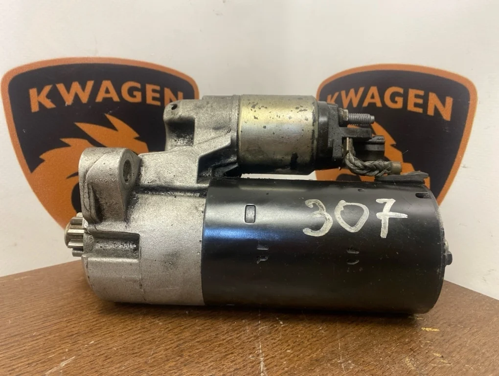 Стартер Audi Q7 2008 4L