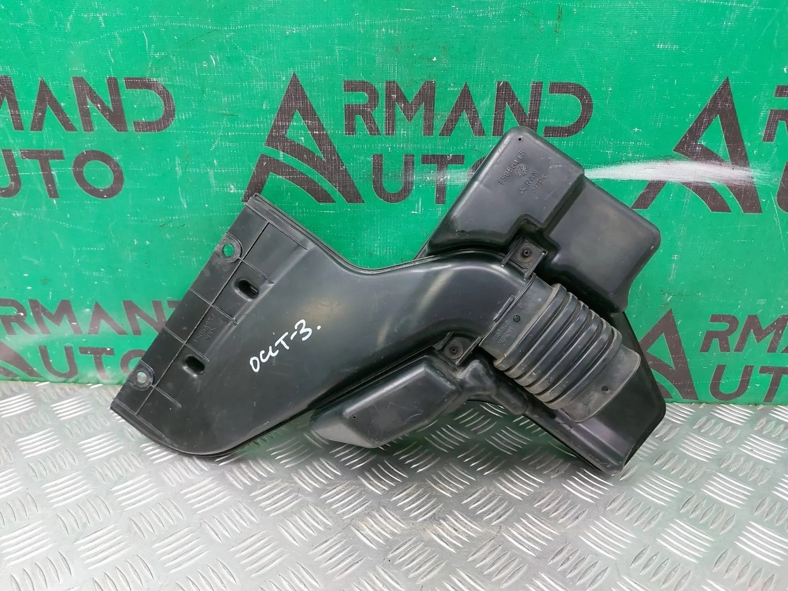 Патрубок воздушного фильтра Mitsubishi Outlander 2015-нв 3