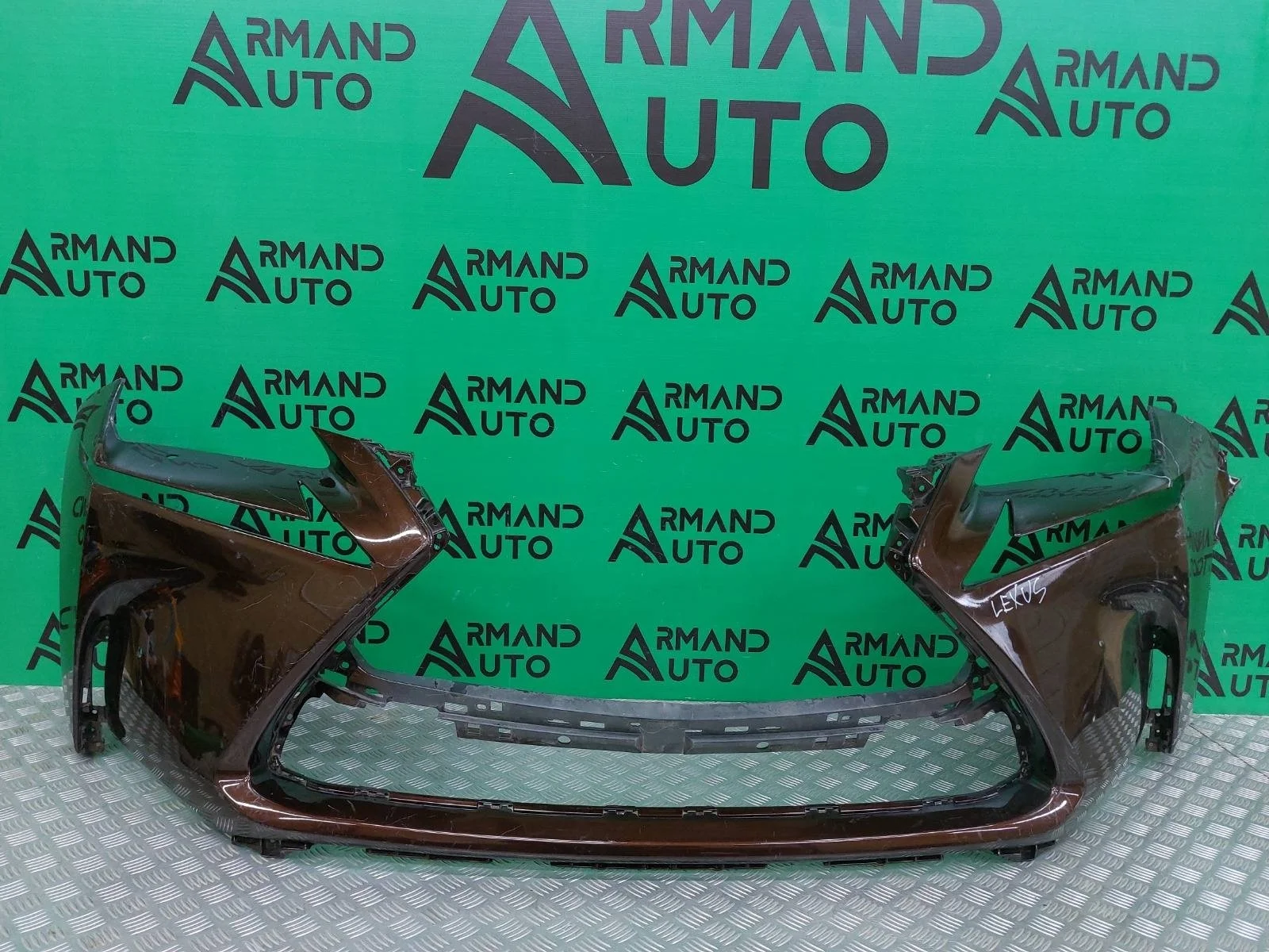 Бампер Lexus NX 2014-2017