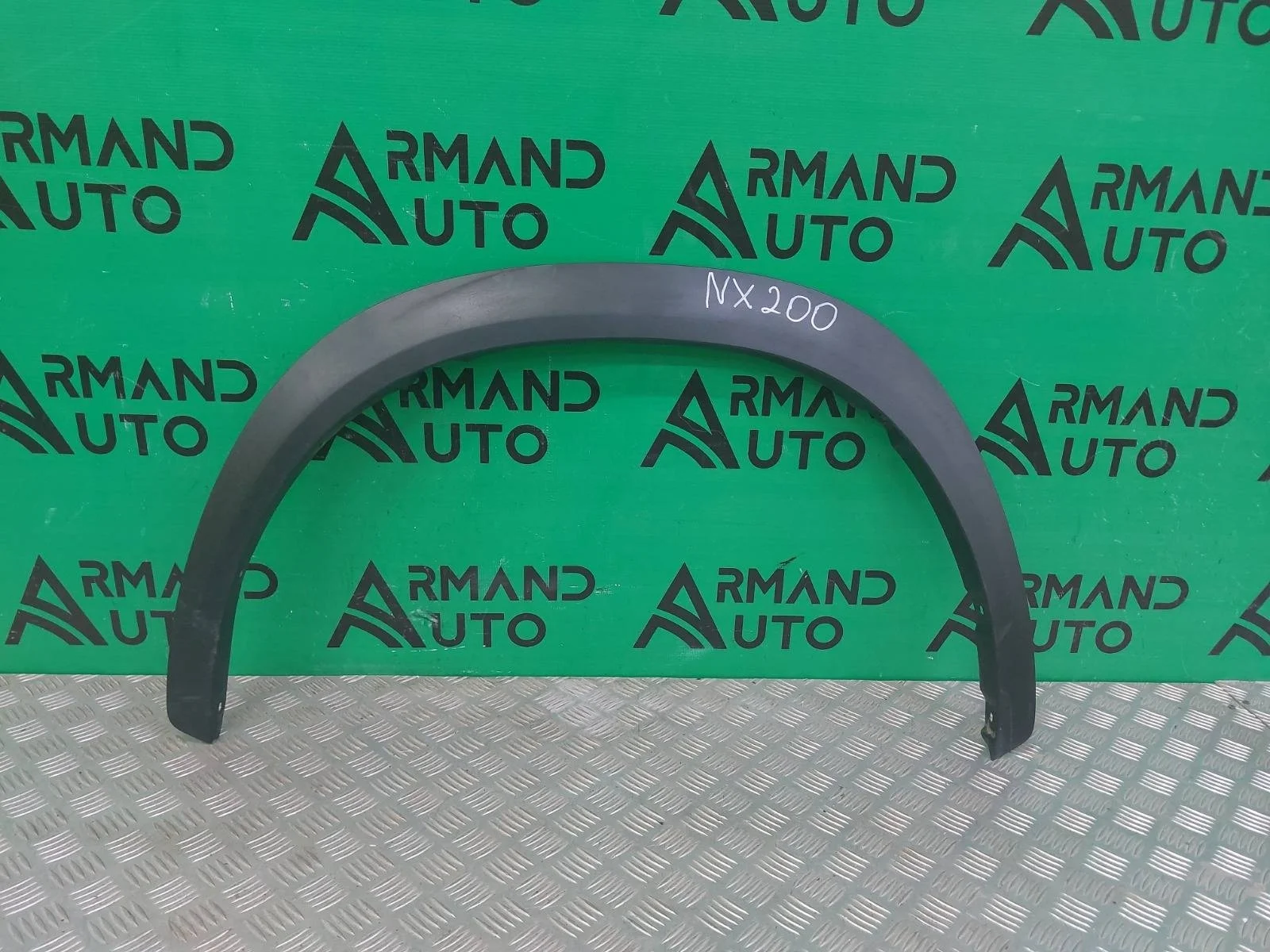 Расширитель крыла Lexus NX 2014-2021