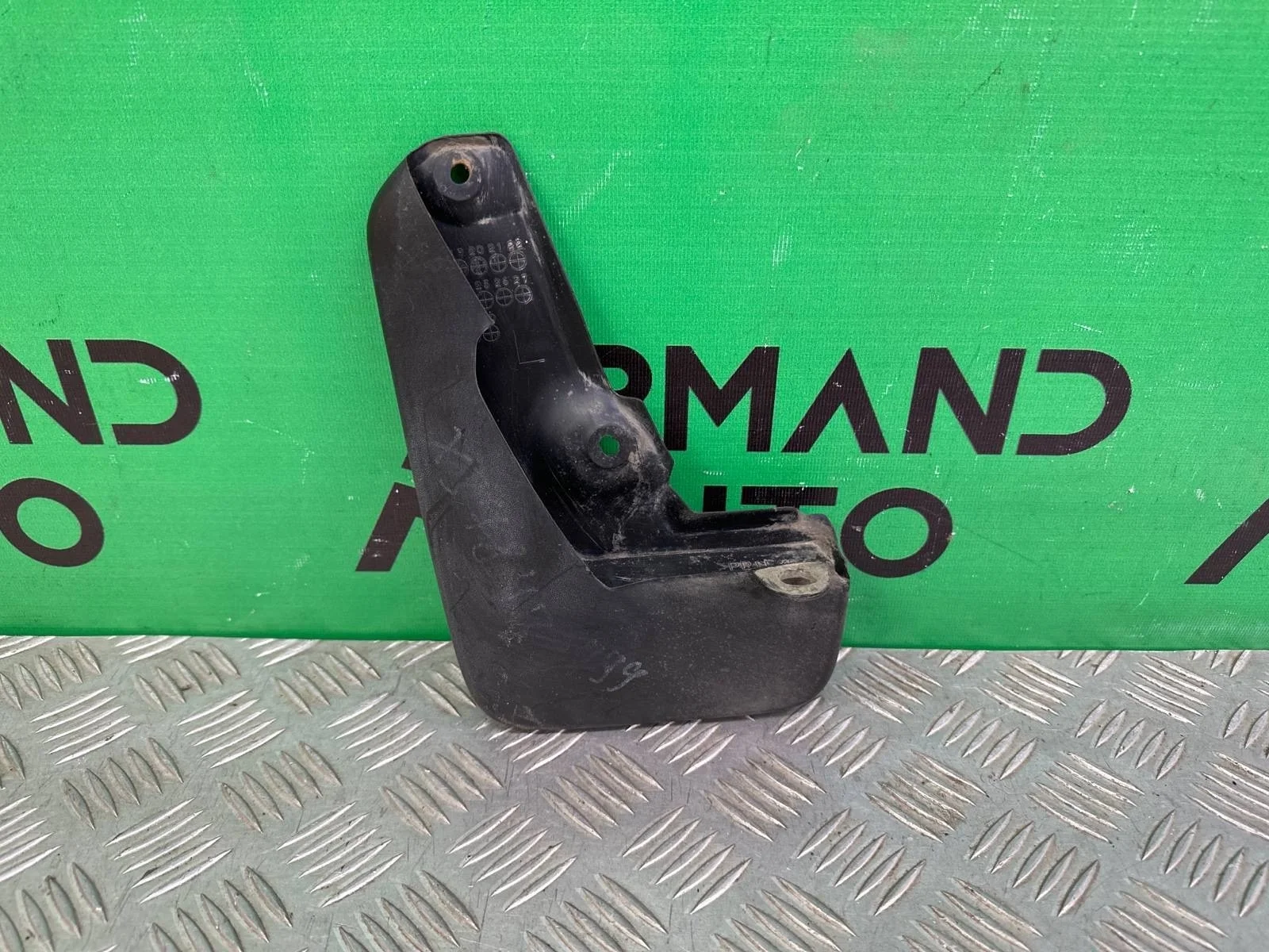 Брызговик Toyota RAV4 2018-нв 5 XA50