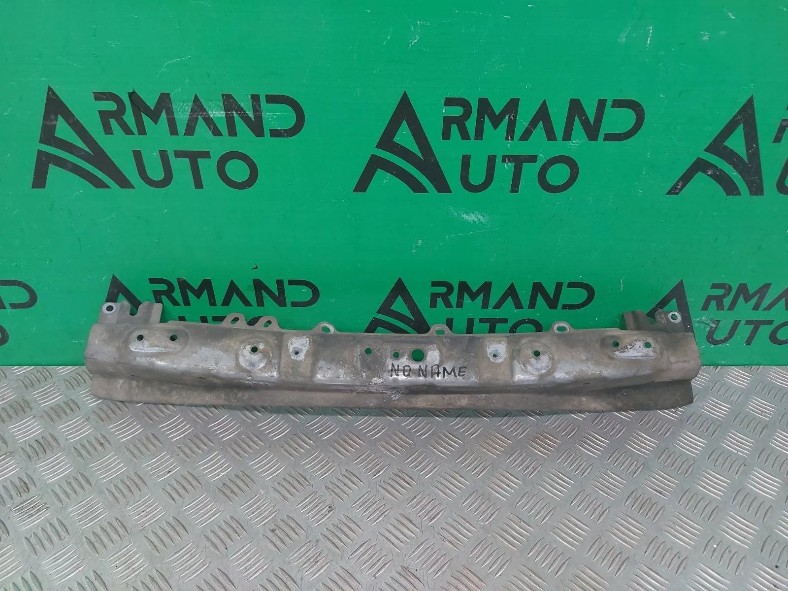 Усилитель бампера верхний Mitsubishi Outlander 2015-нв 3