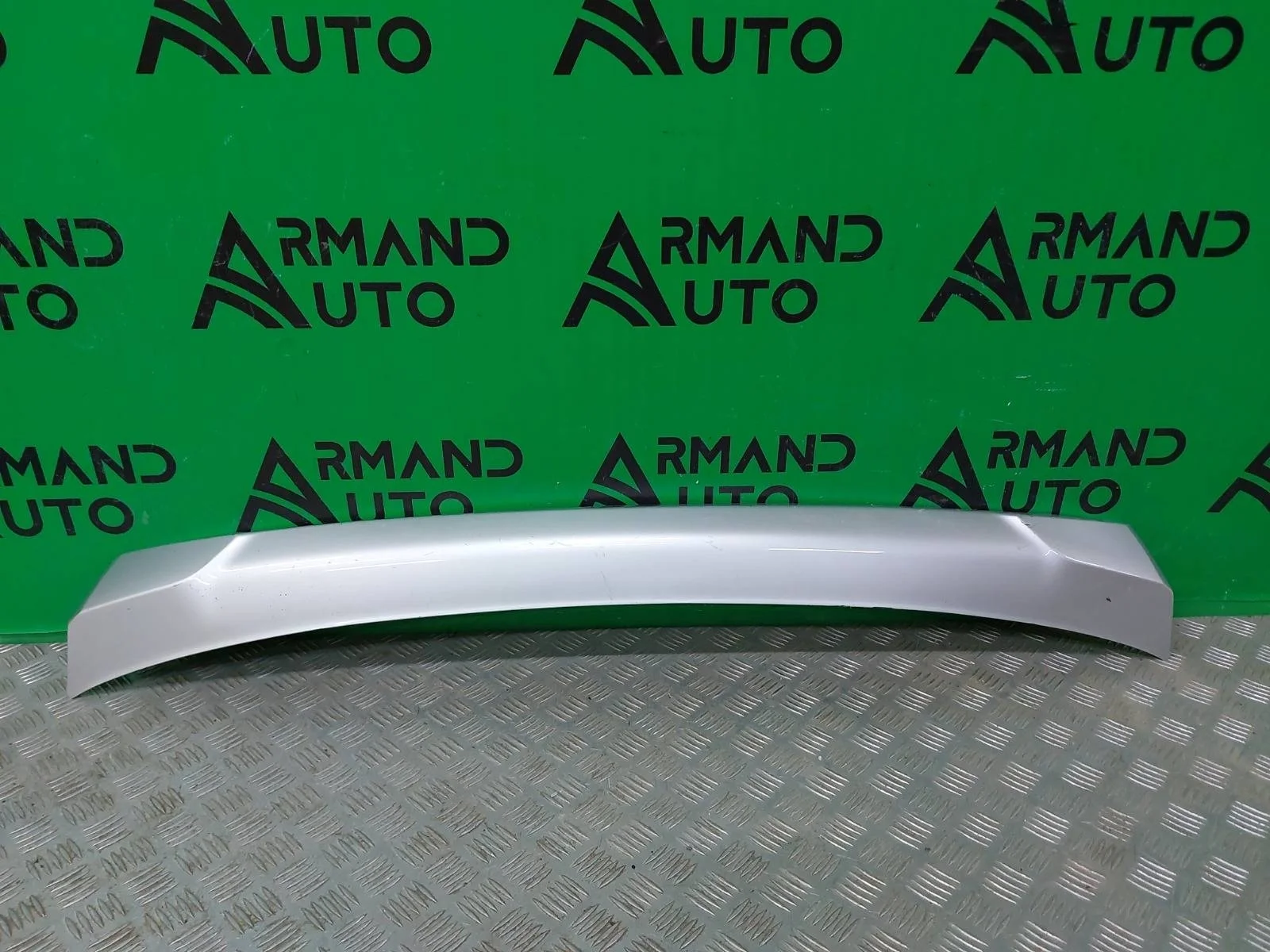 Накладка бампера нижняя Mitsubishi Outlander 2015-2018 3