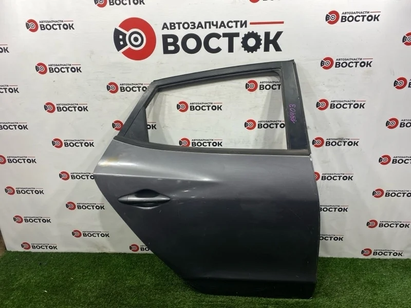 Дверь HYUNDAI IX35 2009-2015 770042S000 LM, задняя правая