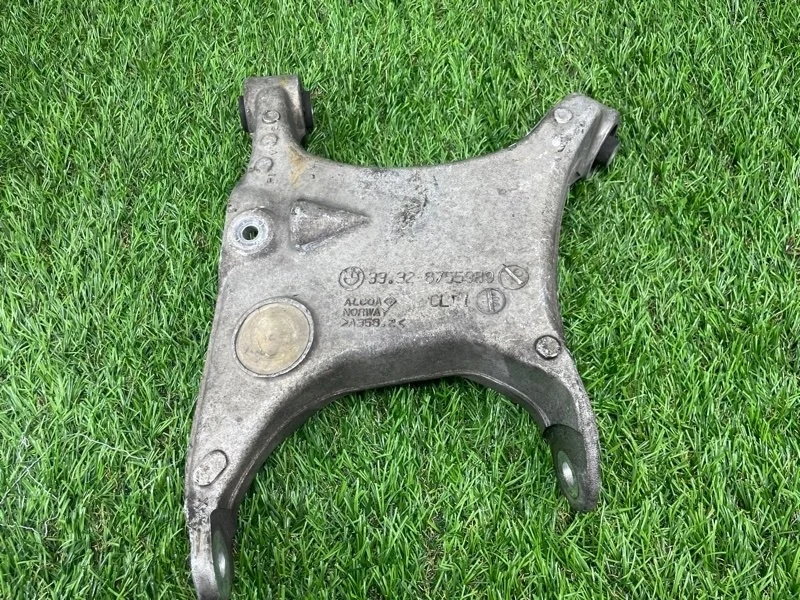 Рычаг подвески нижний BMW 5 2005 6755989 E60 N52B25, задний левый