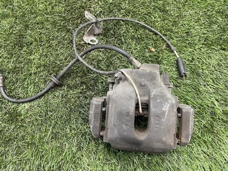 Суппорт тормозной BMW X5 2006 34116773131 E53 M54B30, передний левый