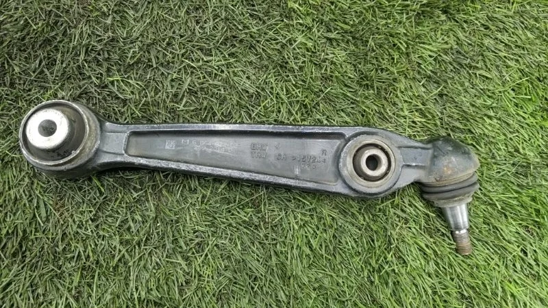 Рычаг подвески нижний BMW X5 31126864822 F15, передний правый