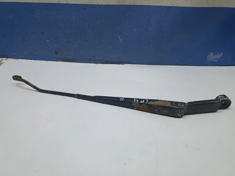 Поводок дворника Chevrolet Lacetti 95211019 J200, передний правый